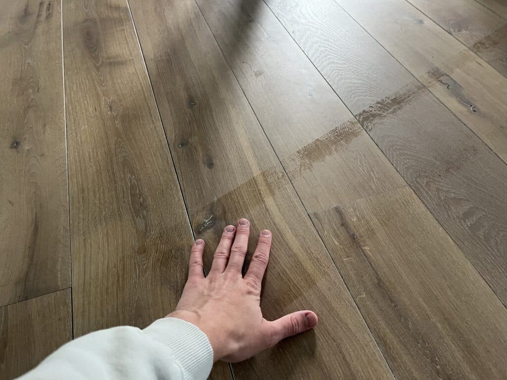 Dweilprestaties robotstofzuiger Henk